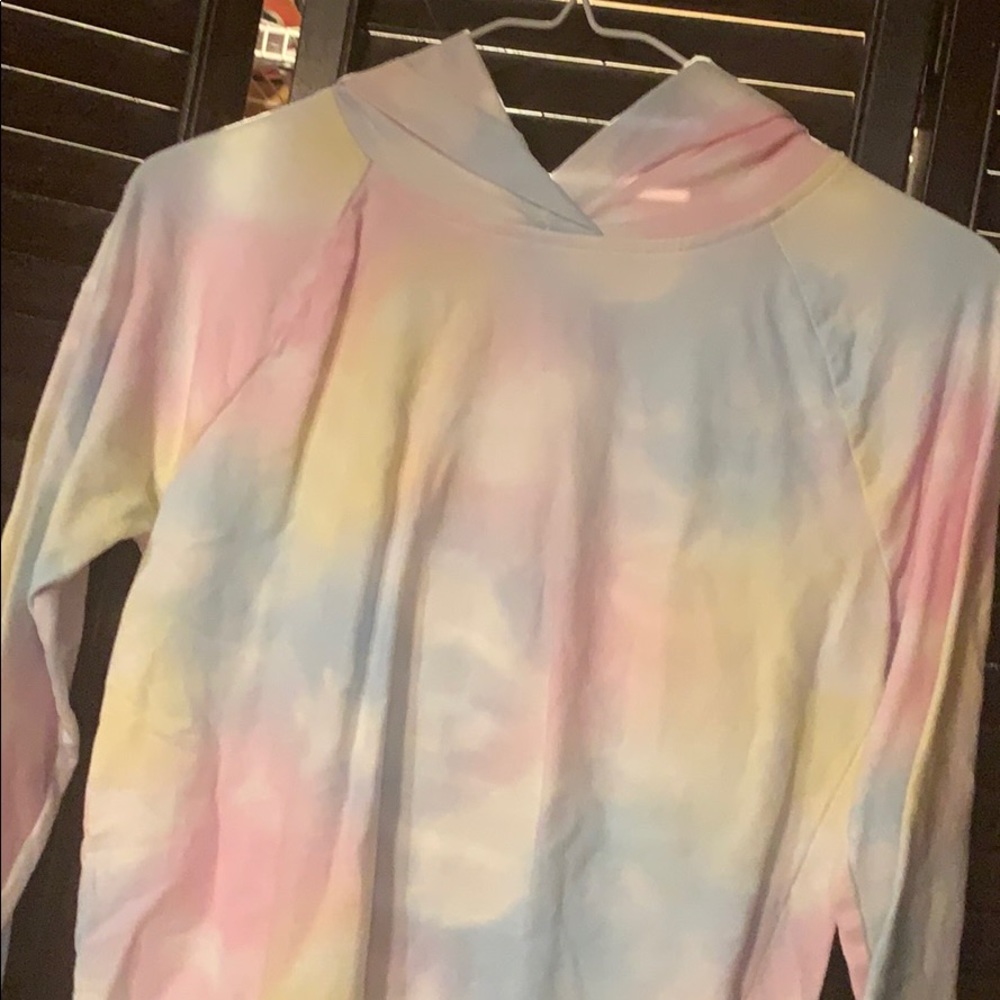 Super lightweight hoodie